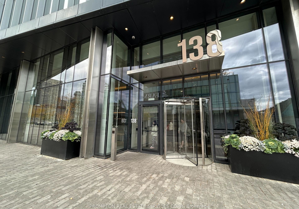 138-downes-street-toronto-ontario-c12509698