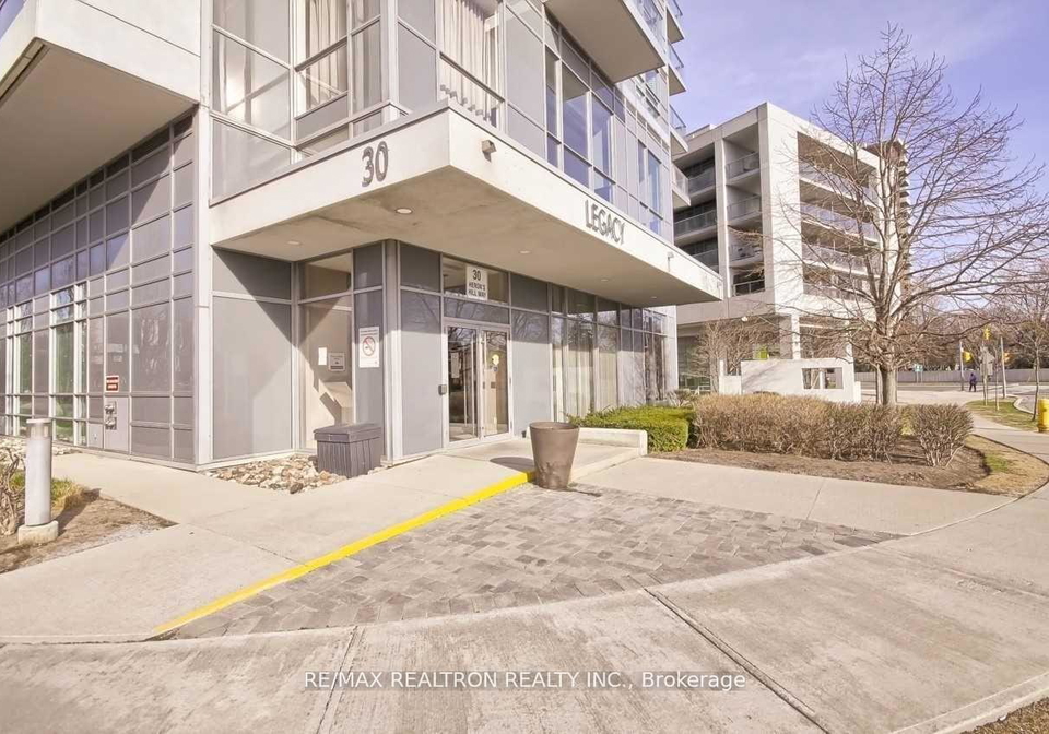 30-herons-hill-way-north-york-ontario-c12510136