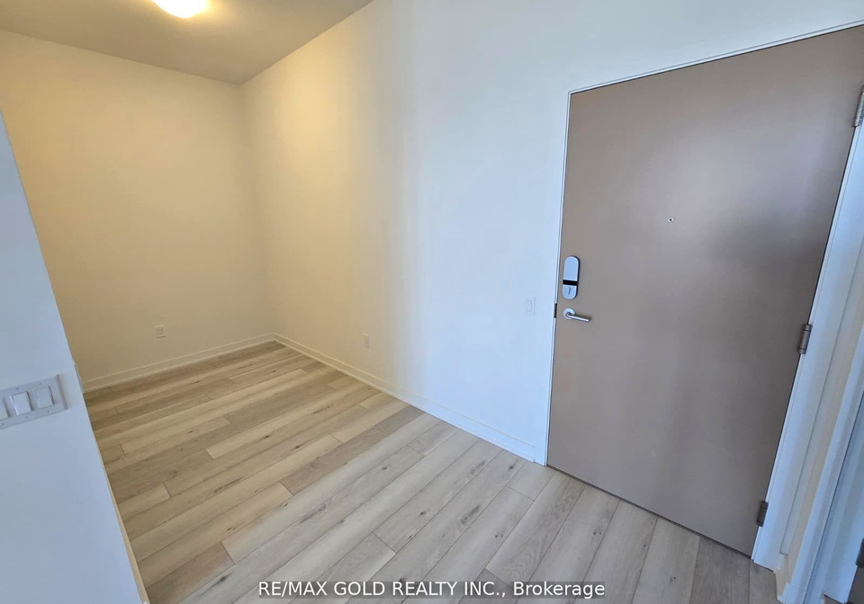 1-kyle-lowry-road-north-york-ontario-c12510222
