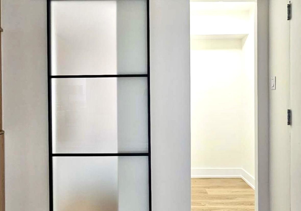 720-spadina-avenue-toronto-ontario-c12510342