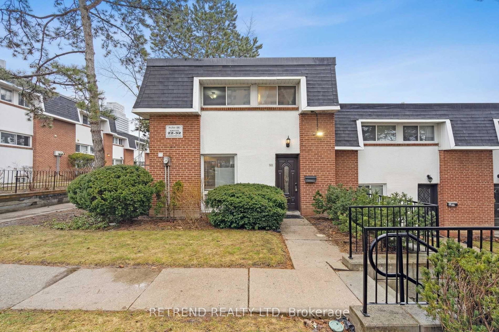 94-george-henry-boulevard-north-york-ontario-c12510804