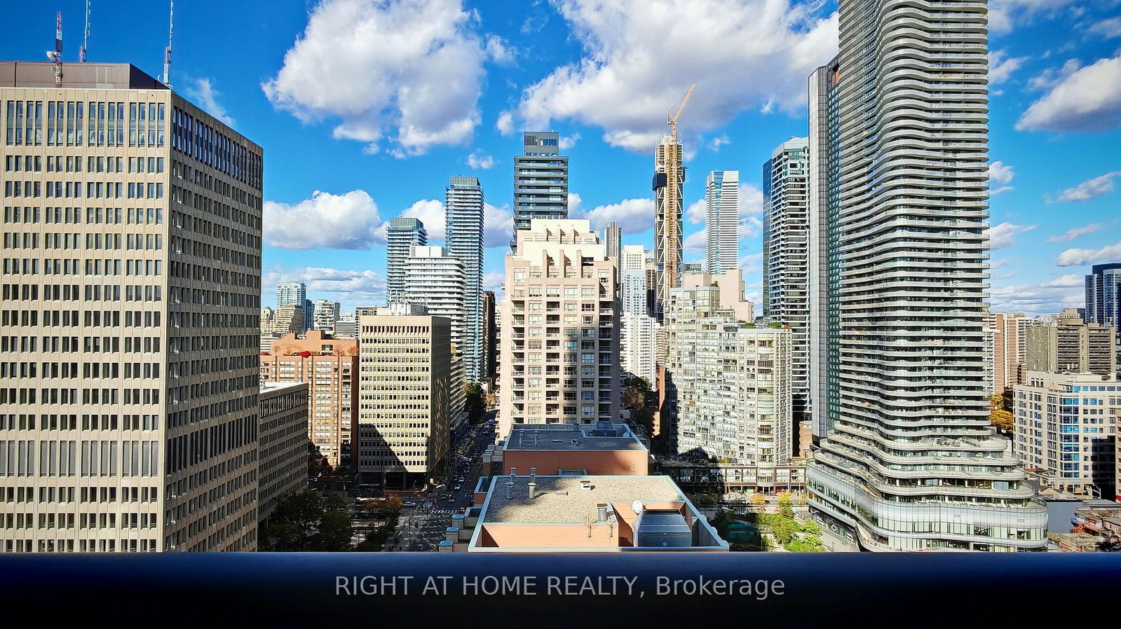 37-grosvenor-street-toronto-ontario-c12510852