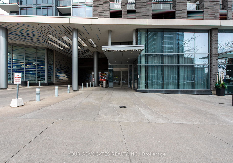 72-esther-shiner-boulevard-north-york-ontario-c12510866