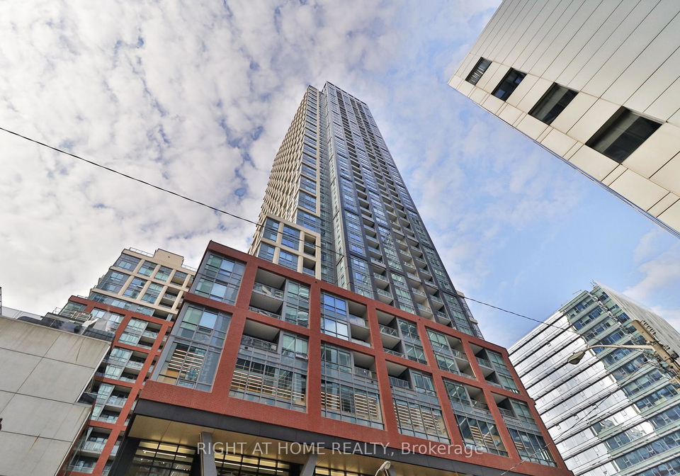 108-peter-street-toronto-ontario-c12511028