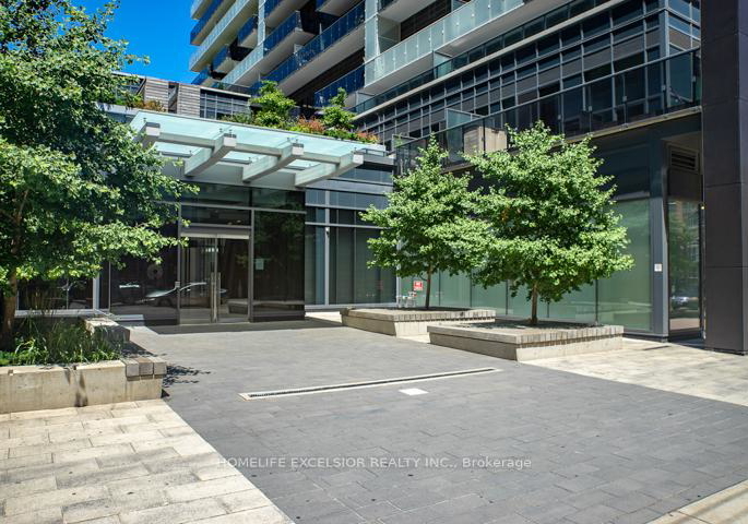 1030-king-street-w-toronto-ontario-c12511508