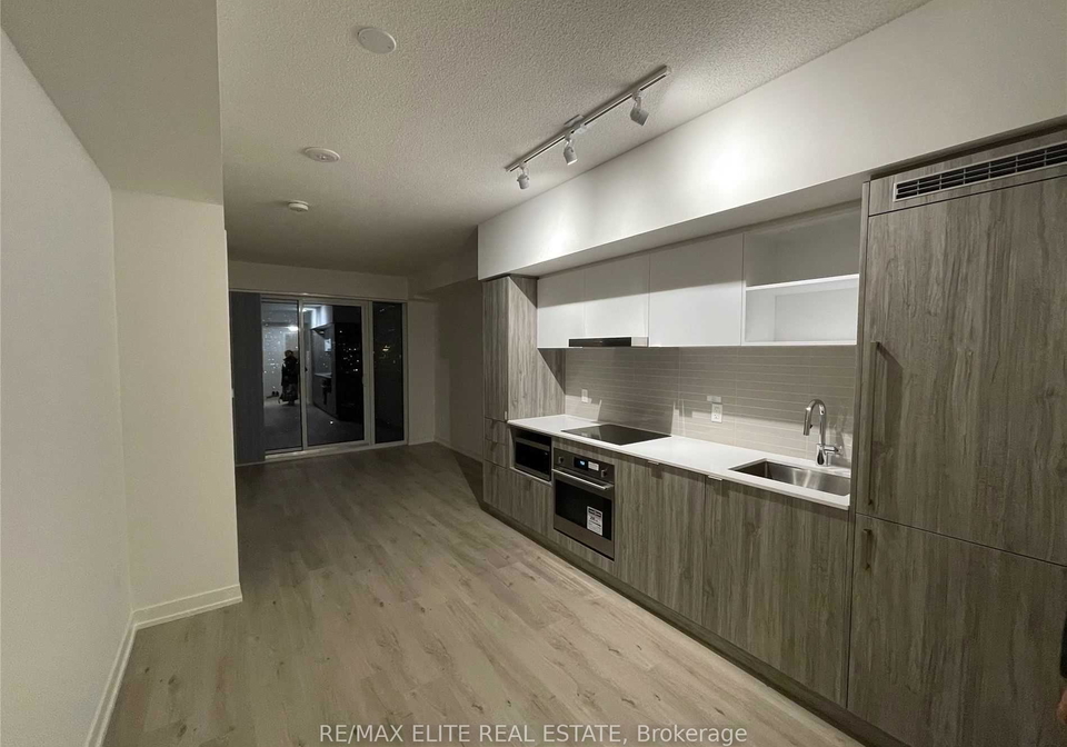 138-downes-street-toronto-ontario-c12511736