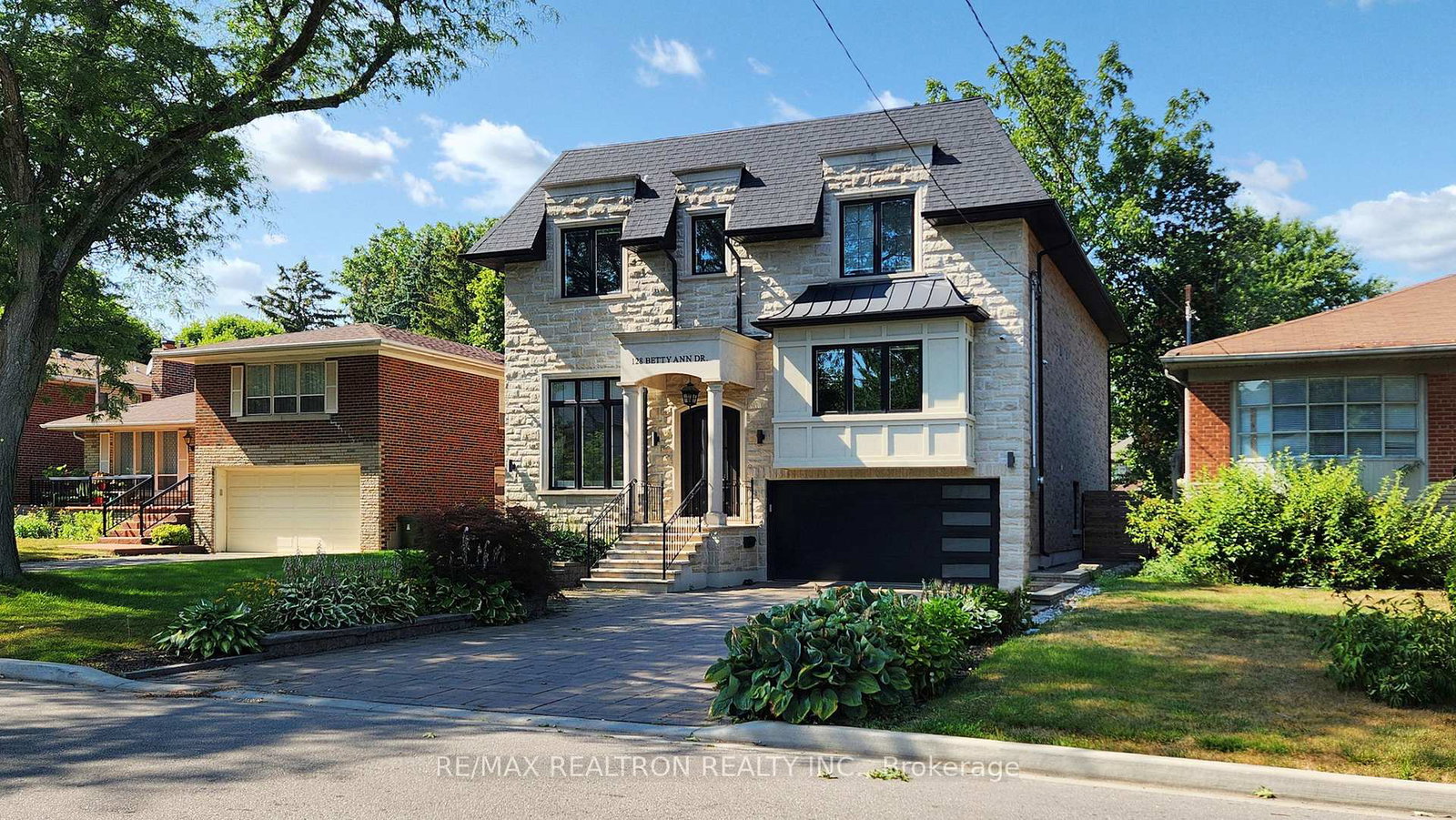 128-betty-ann-drive-toronto-ontario-c12512378