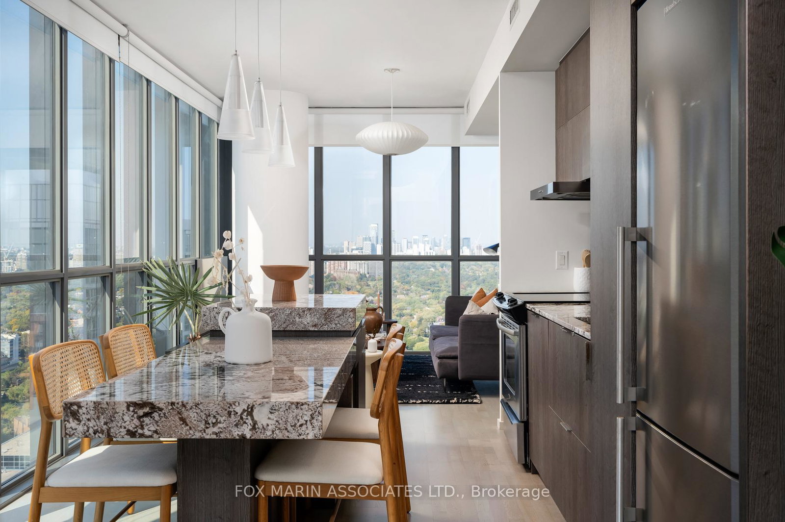 101-charles-street-e-toronto-ontario-c12513086