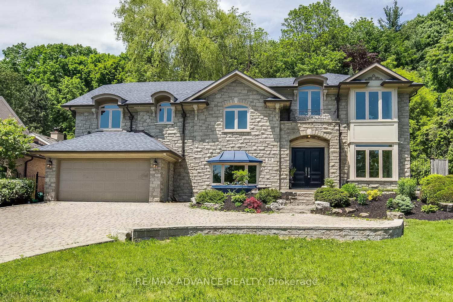 32-brookfield-road-north-york-ontario-c12513112