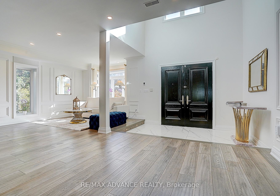 32-brookfield-road-north-york-ontario-c12513112