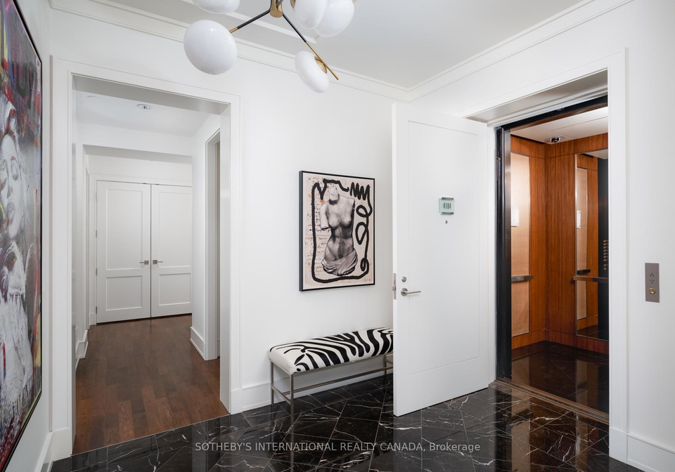 183-wellington-street-w-toronto-ontario-c12513306