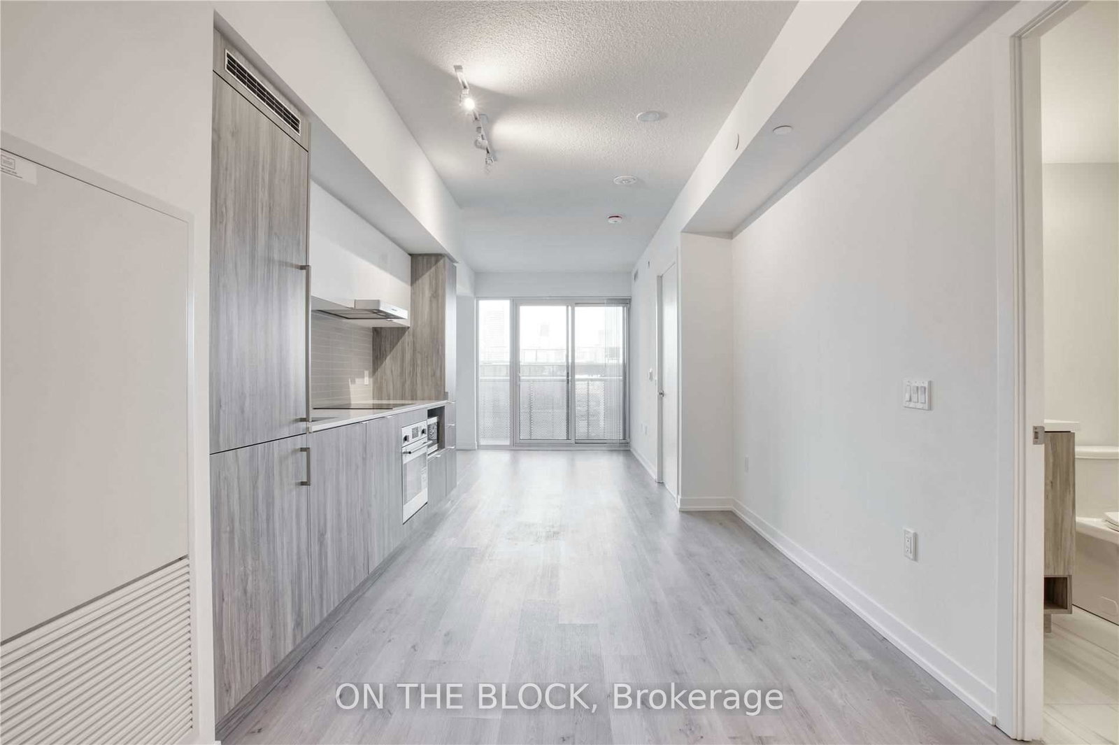 138-downes-street-toronto-ontario-c12513356