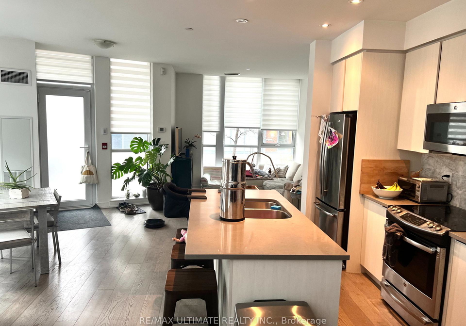 50-bruyeres-mews-toronto-ontario-c12513816