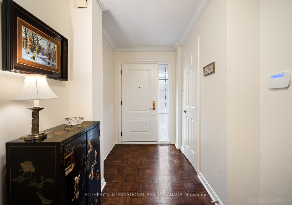 37-sylvan-valleyway-toronto-ontario-c12513848