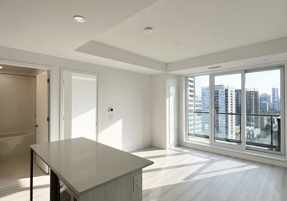 130-river-street-toronto-ontario-c12514078