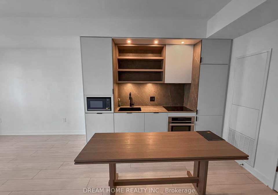 55-charles-street-e-toronto-ontario-c12514718