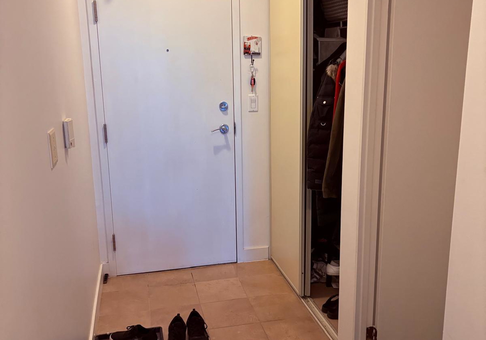381-front-street-w-toronto-ontario-c12515086