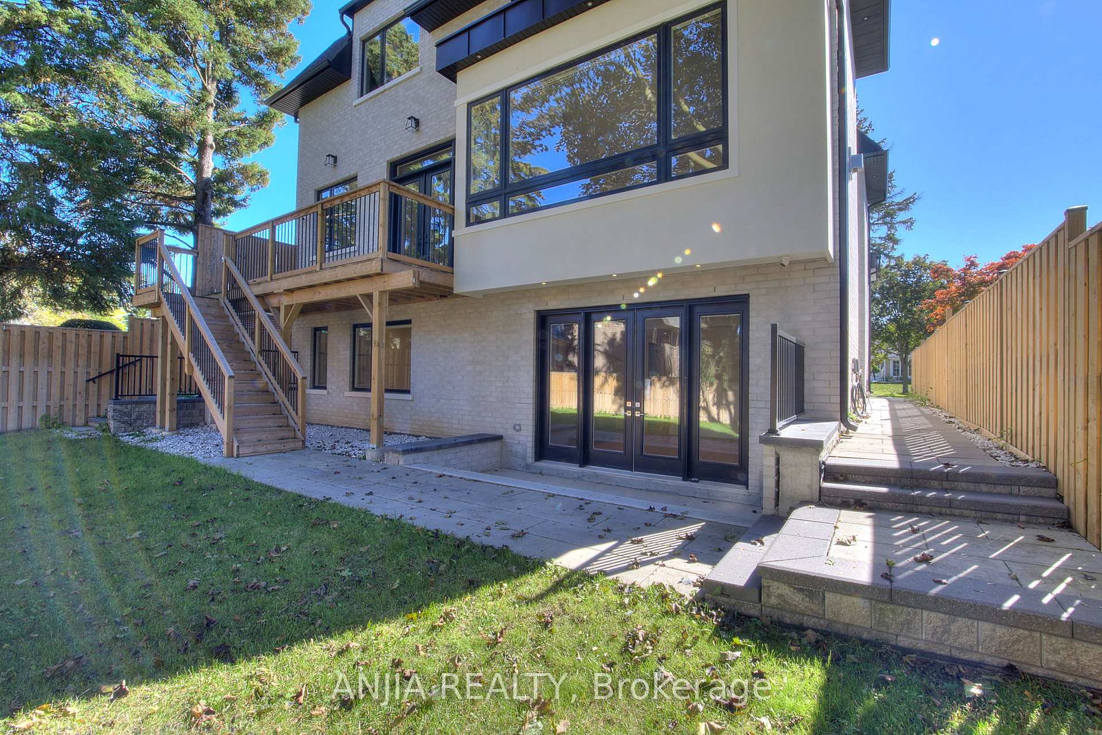 23-cresthaven-drive-north-york-ontario-c12515388