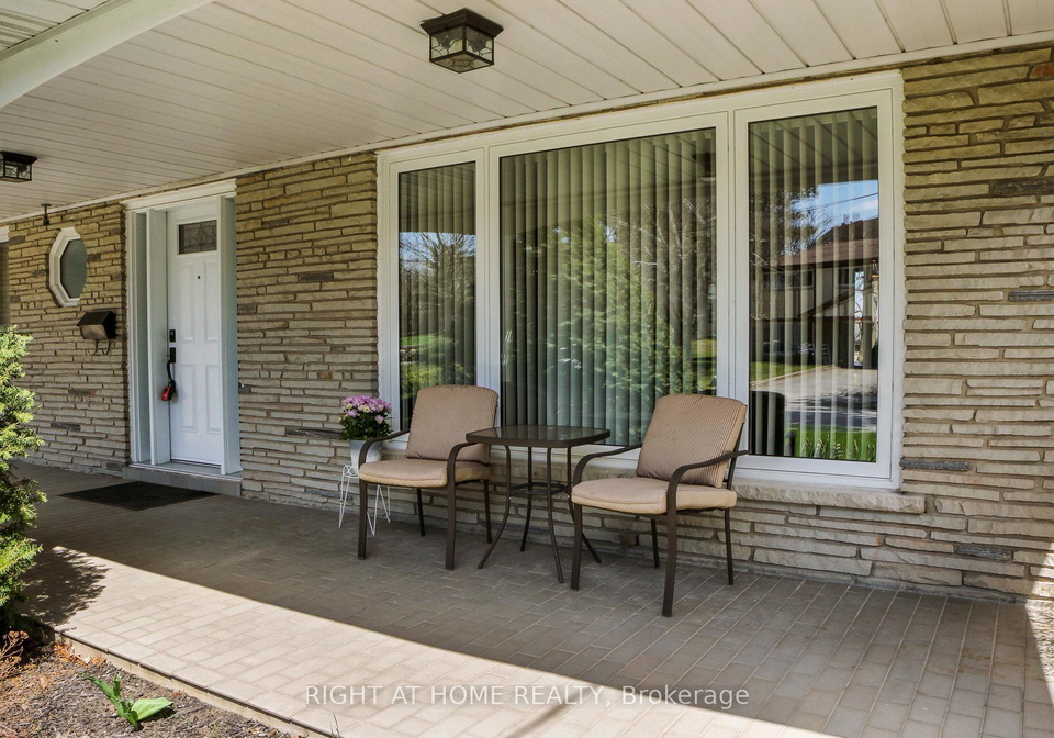 5-robinter-drive-north-york-ontario-c12515584