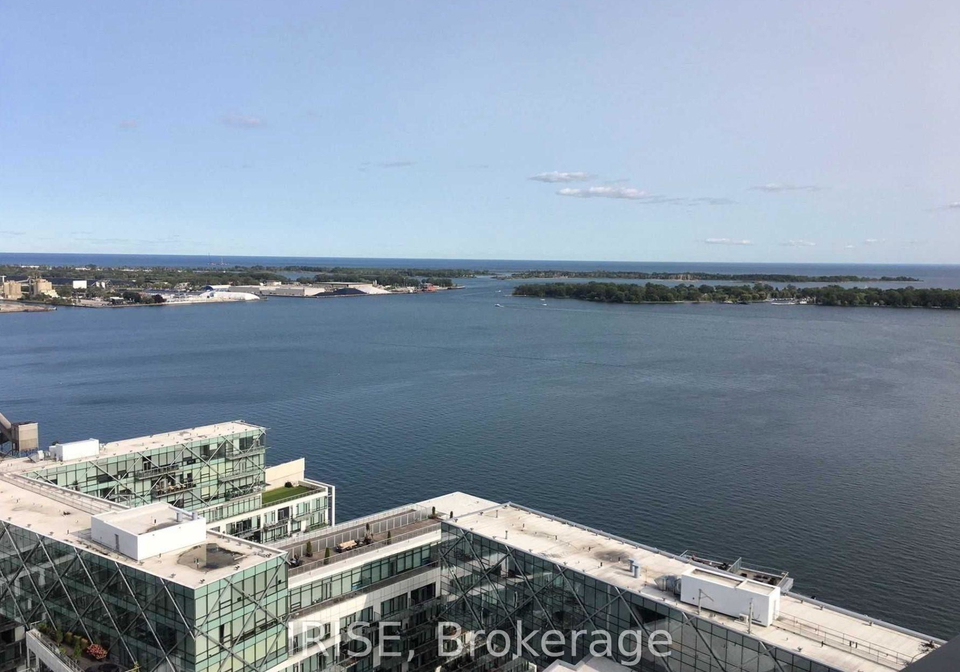 15-queens-quay-e-toronto-ontario-c12515744