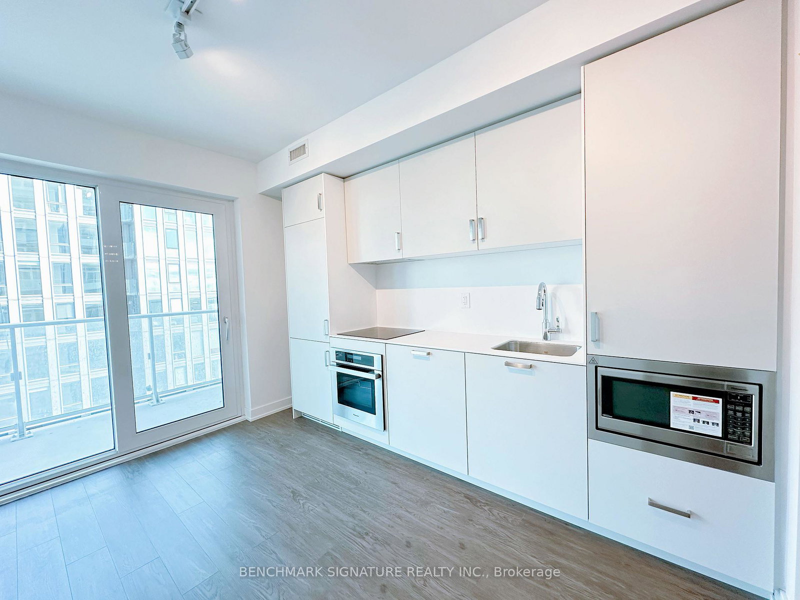 88-queen-street-e-toronto-ontario-c12515756