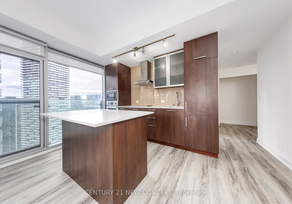 12-york-street-toronto-ontario-c12516244