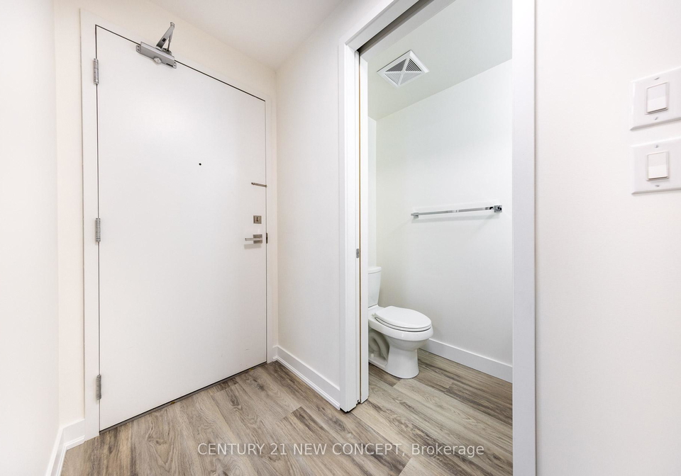 12-york-street-toronto-ontario-c12516244
