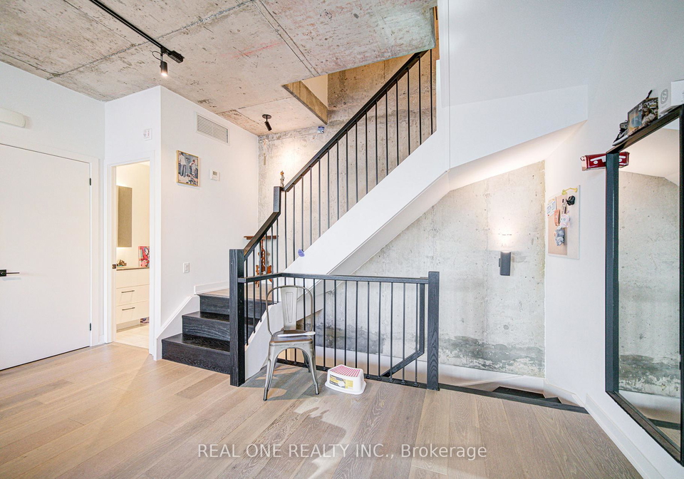 1dervock-crescent-north-york-ontario-c12516266