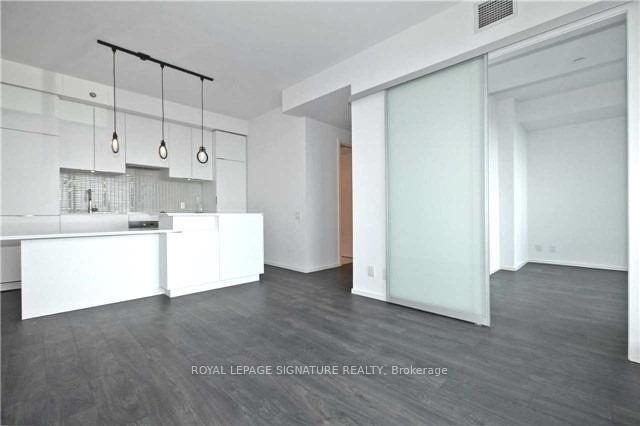 5-st-joseph-street-toronto-ontario-c12516848