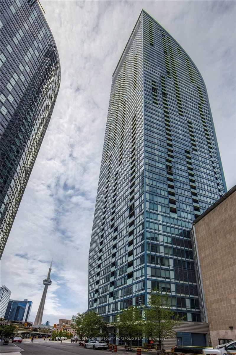 8-the-esplanade-toronto-ontario-c12516906