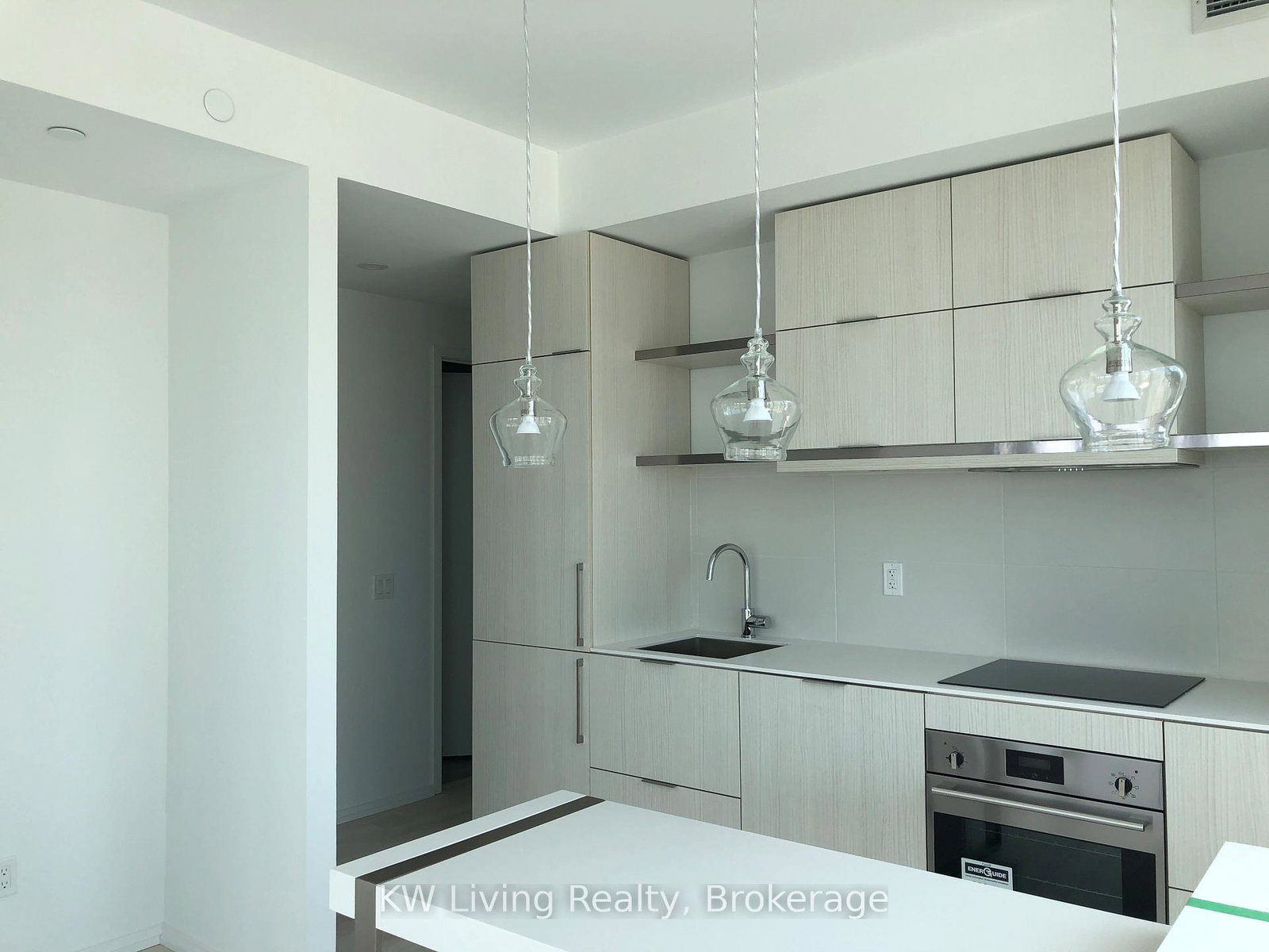 197-yonge-street-toronto-ontario-c12516984