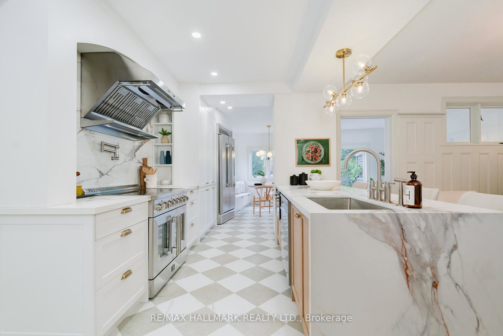 153-e-heath-street-e-toronto-ontario-c12517150