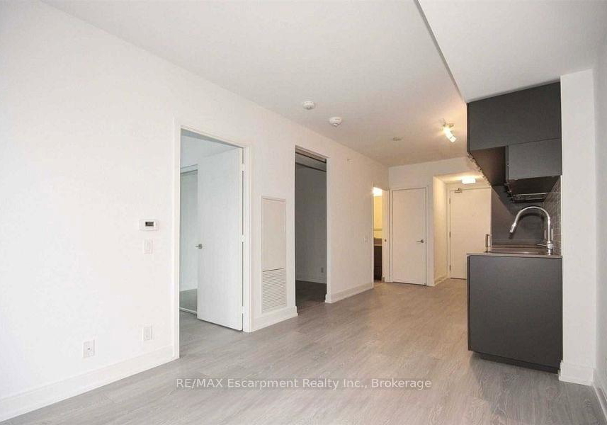 181-dundas-street-e-toronto-ontario-c12517618
