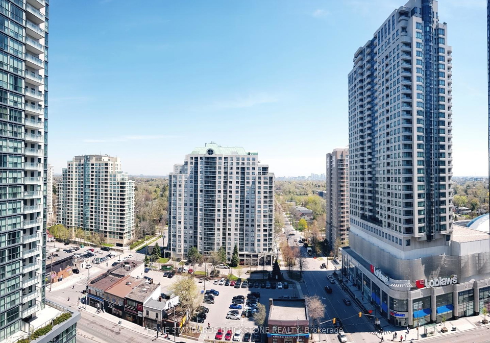 5162-yonge-street-toronto-ontario-c12517658