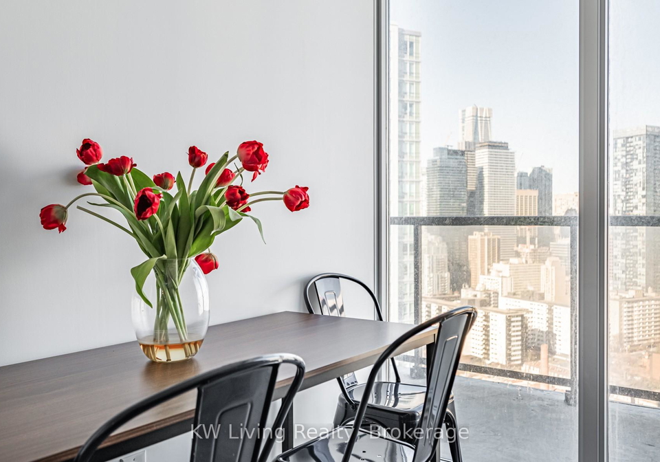 159-wellesley-street-e-toronto-ontario-c12518808