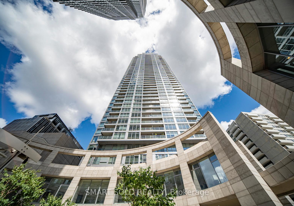 2191-yonge-street-toronto-ontario-c12520210