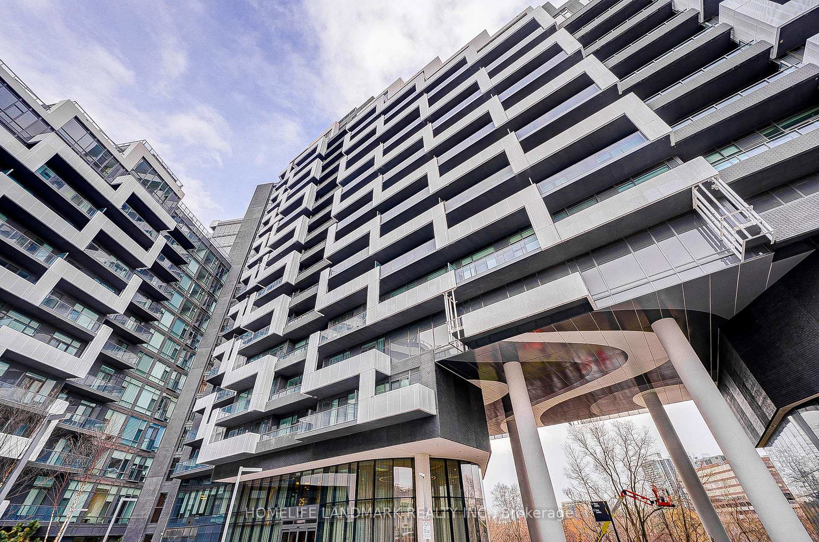 25-adra-grado-way-north-york-ontario-c12520468