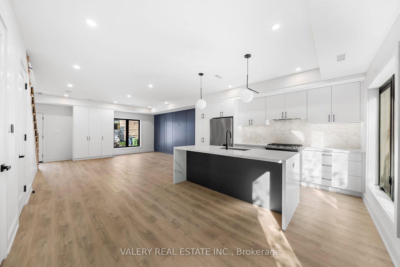 158-dovercourt-road-toronto-ontario-c12520578