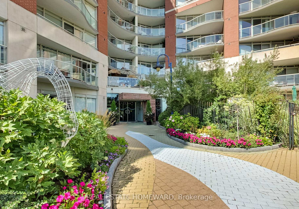 550-queens-quay-w-toronto-ontario-c12520716