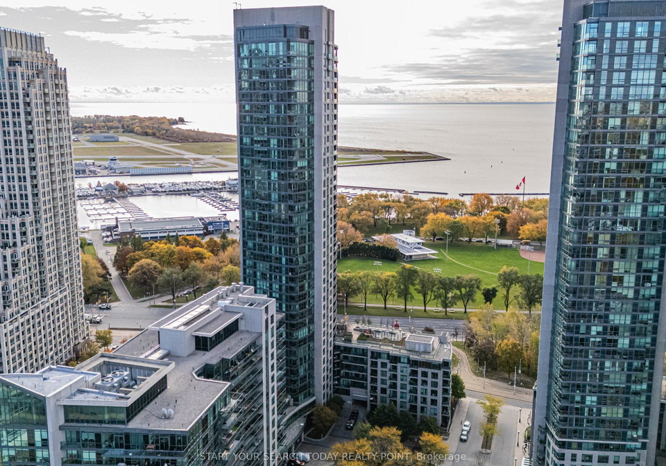 215-fort-york-boulevard-toronto-ontario-c12520934