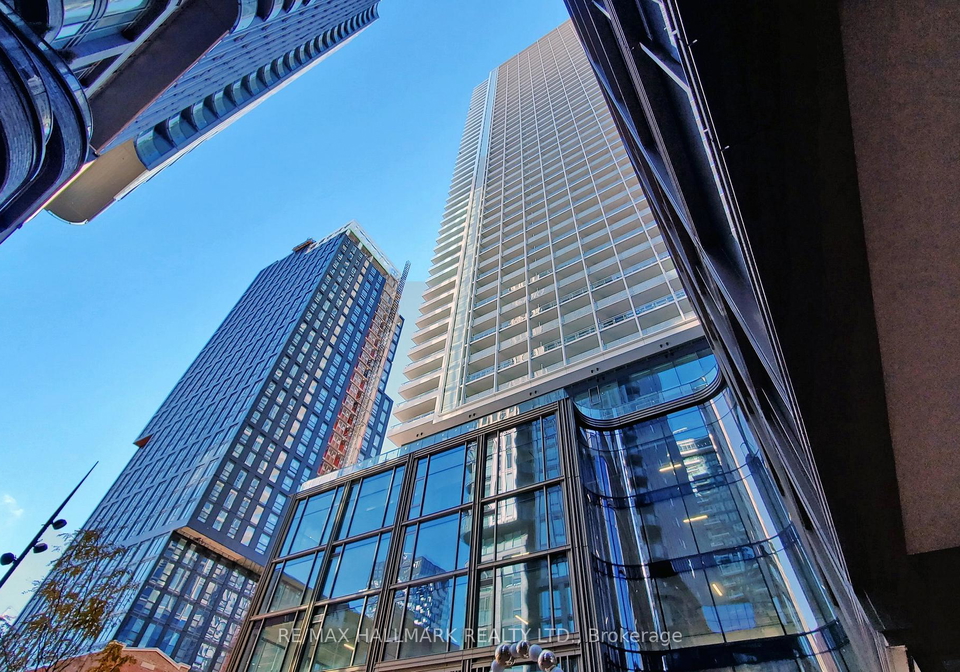 88-queen-street-e-toronto-ontario-c12521022