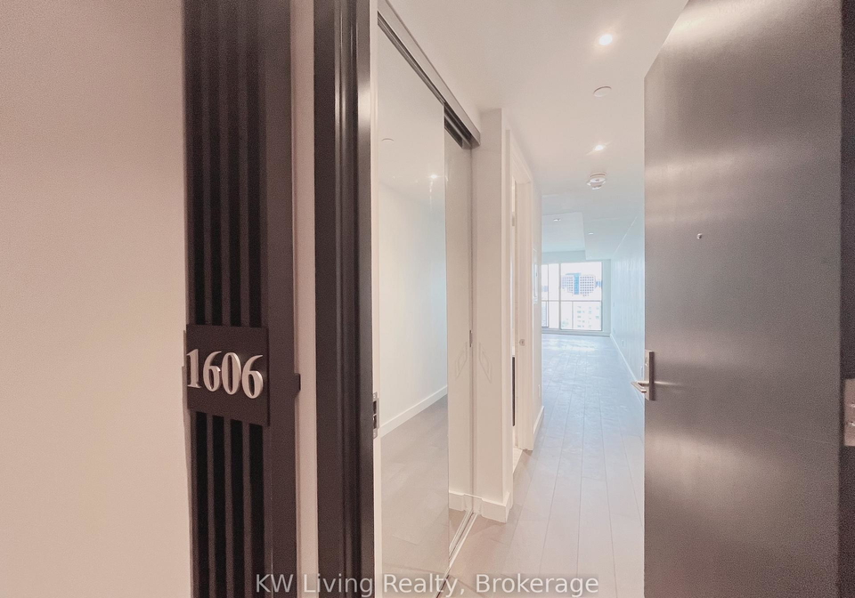 81-wellesley-street-e-toronto-ontario-c12521466