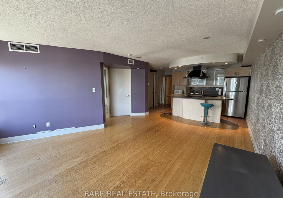 550-queens-quay-w-toronto-ontario-c12521744