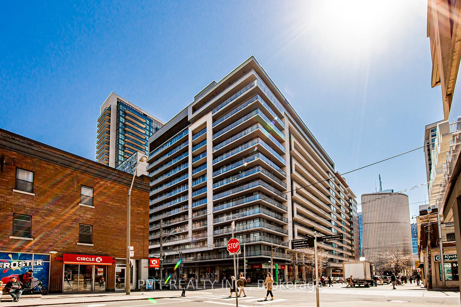 111-elizabeth-street-toronto-ontario-c12522956