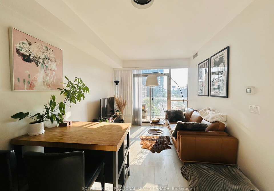 50-bruyeres-mews-toronto-ontario-c12523232