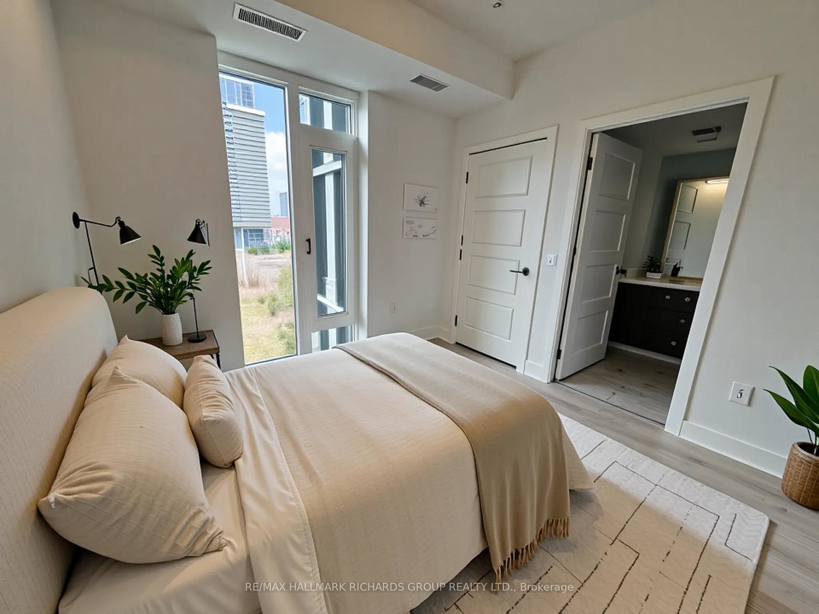 1-quarrington-lane-north-york-ontario-c12523268