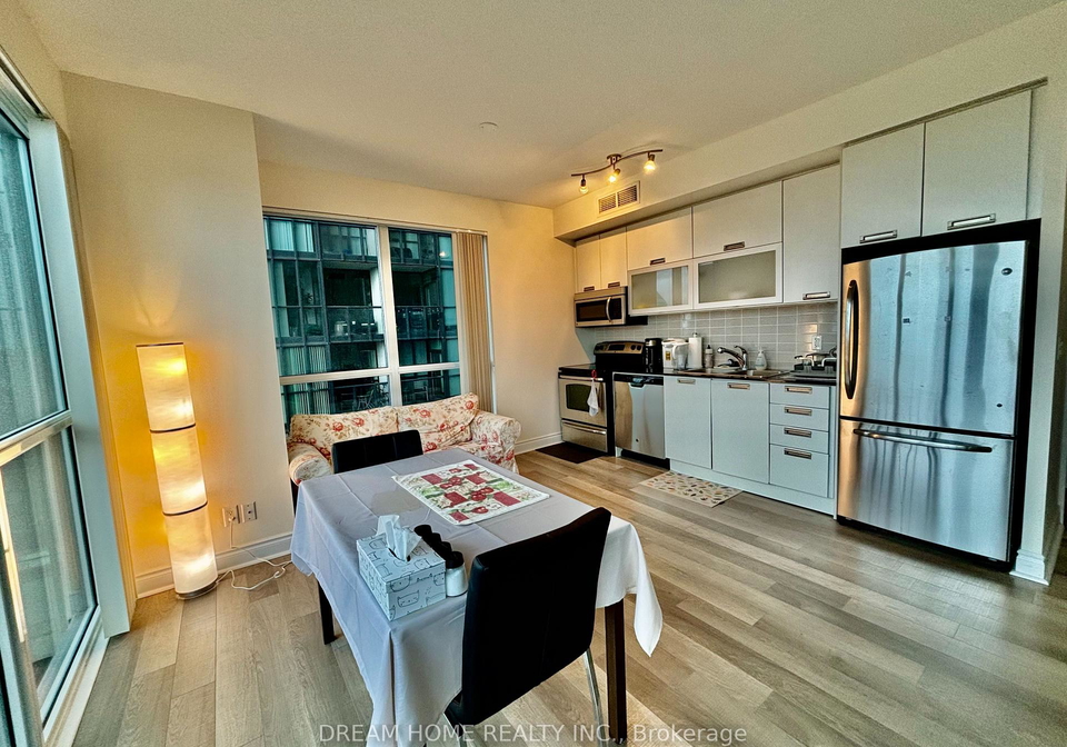 28-ted-rogers-way-toronto-ontario-c12523370