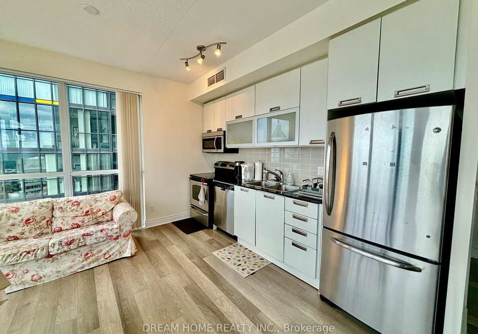28-ted-rogers-way-toronto-ontario-c12523370