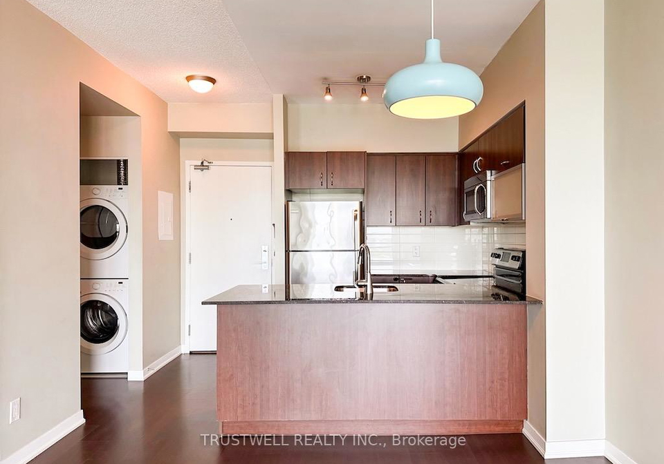 150-east-liberty-street-toronto-ontario-c12523576