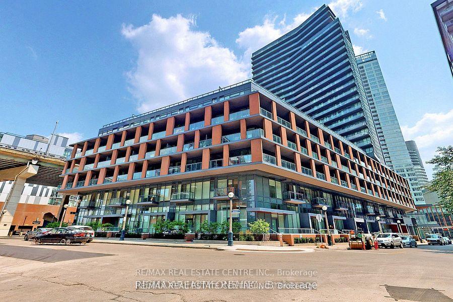 20-bruyeres-mews-toronto-ontario-c12524372